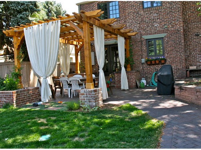 Pergola Curtains Designs 4