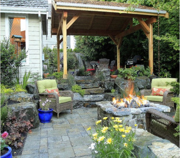 Pergola Fire Pit 2