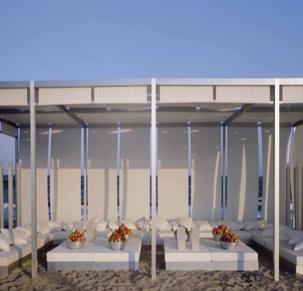 Pergola Sofa Ideas 3