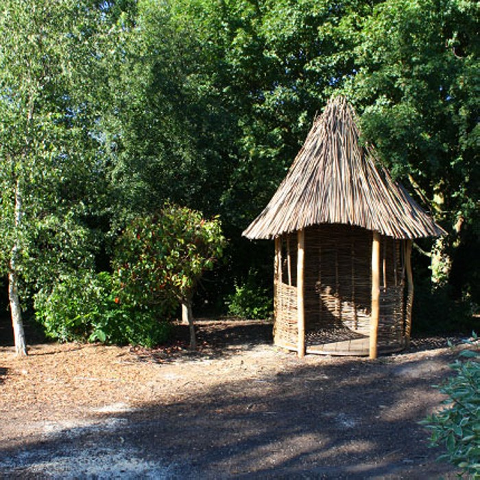 Natural Style Innovative Gazebo 4