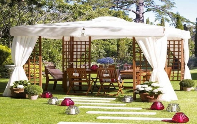 Gazebo Decorating 5