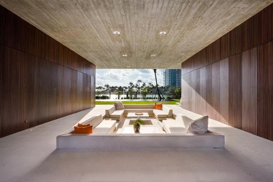 Outdoor Living Space (10)