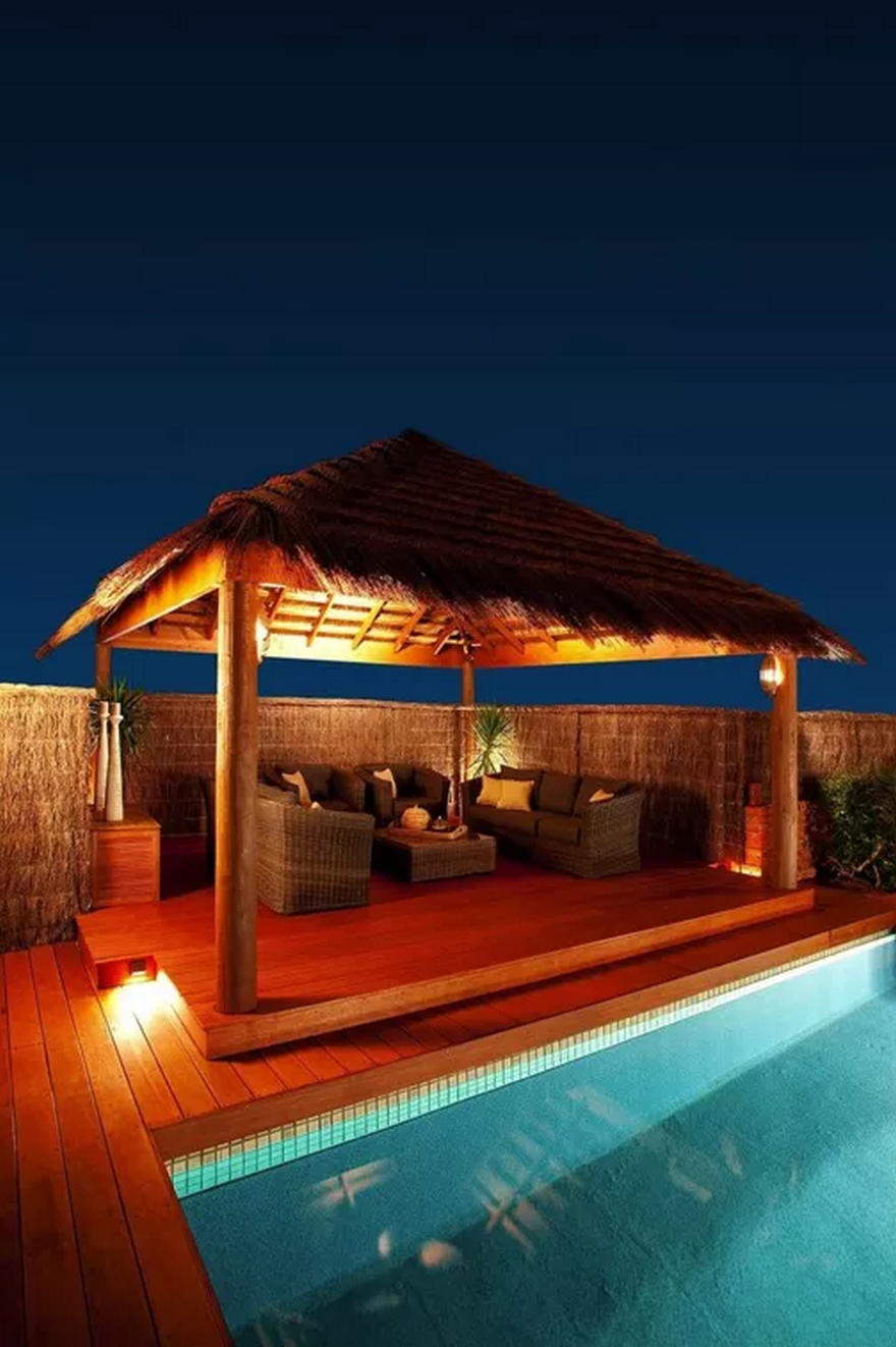 Outdoor Living Space (2)