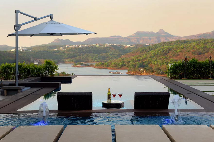 Outdoor Living Space (51)