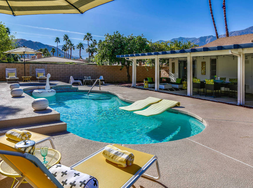 Outdoor Patio Ideas (37)