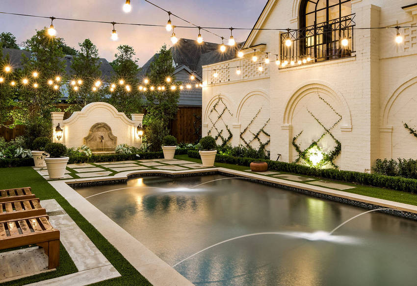 Outdoor Patio Living Spaces (28)