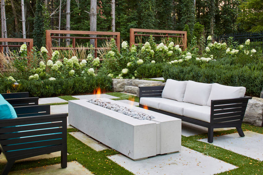 Outdoor Patio Living Spaces (46)
